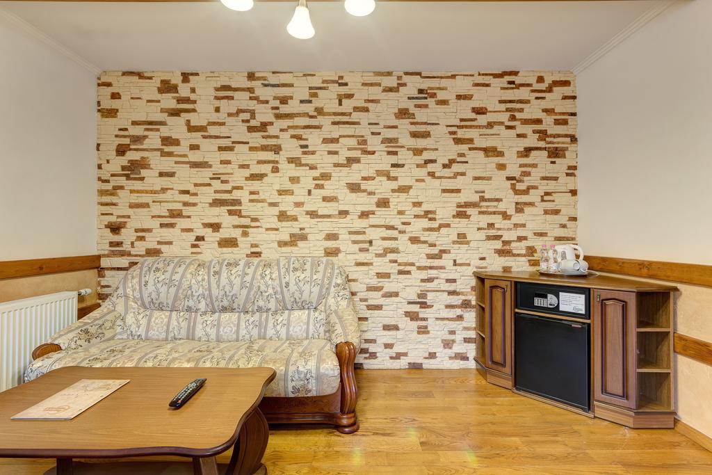بوكوفِل Hotel Perlyna Karpat المظهر الخارجي الصورة