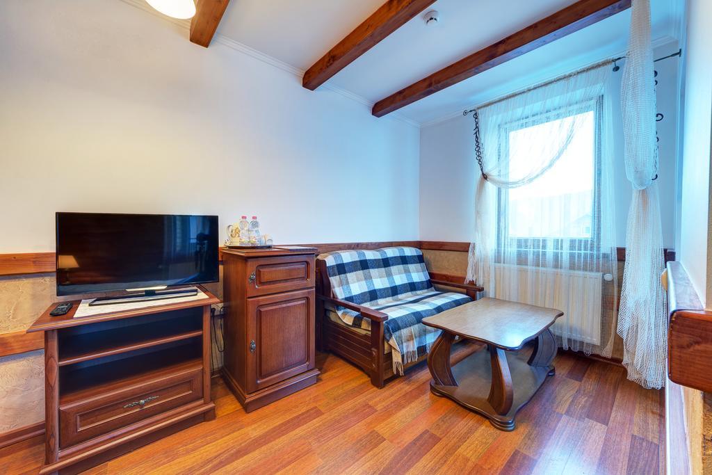 بوكوفِل Hotel Perlyna Karpat المظهر الخارجي الصورة