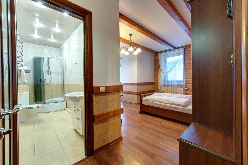 بوكوفِل Hotel Perlyna Karpat المظهر الخارجي الصورة