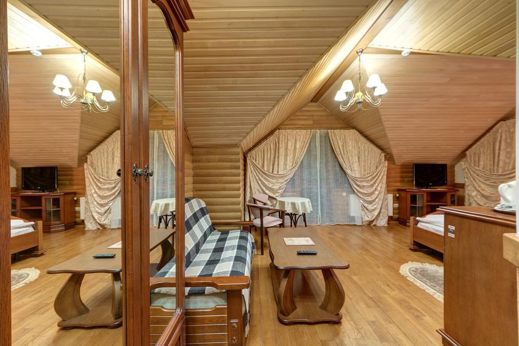 بوكوفِل Hotel Perlyna Karpat المظهر الخارجي الصورة
