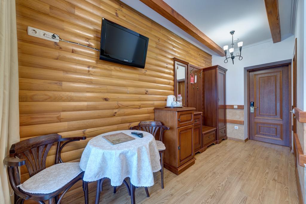 بوكوفِل Hotel Perlyna Karpat المظهر الخارجي الصورة