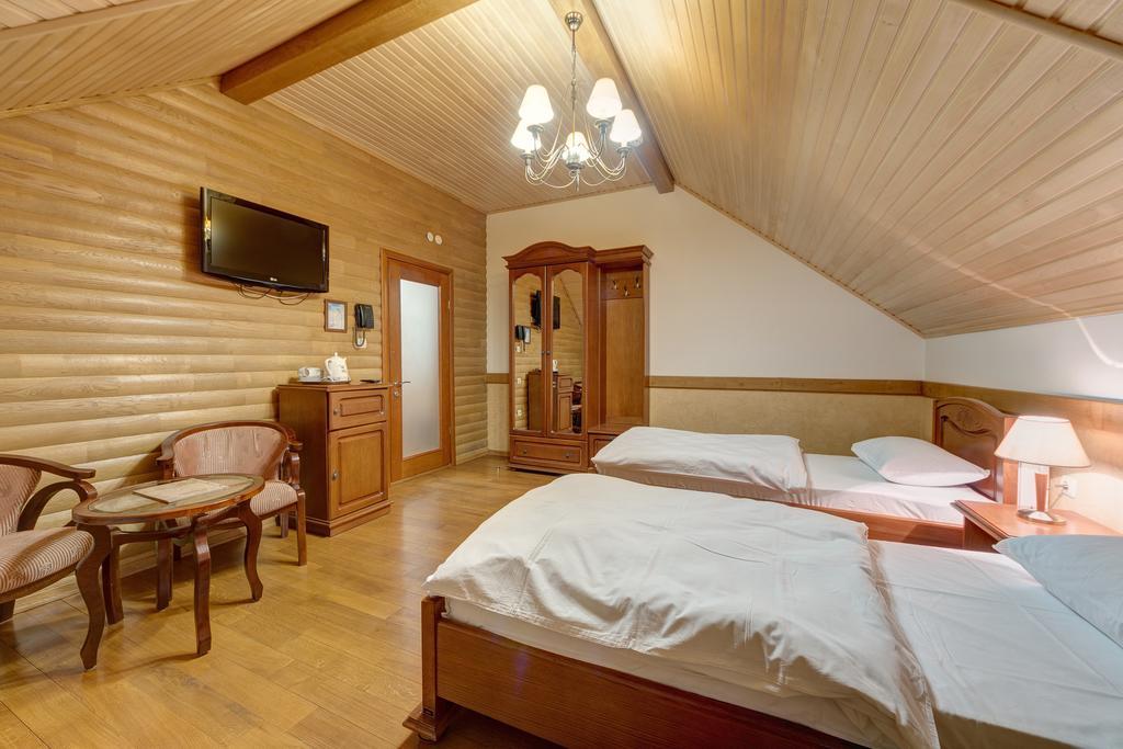 بوكوفِل Hotel Perlyna Karpat المظهر الخارجي الصورة