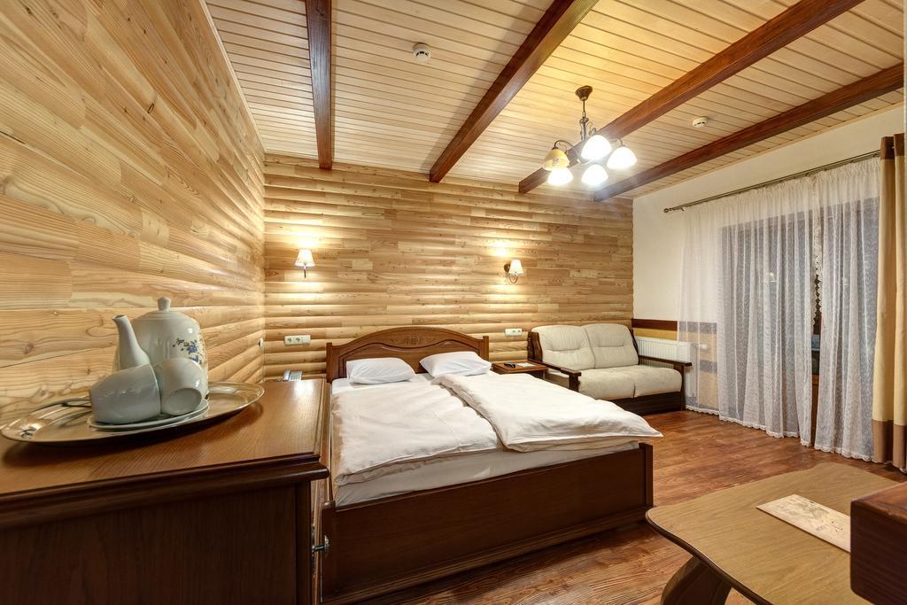 بوكوفِل Hotel Perlyna Karpat المظهر الخارجي الصورة